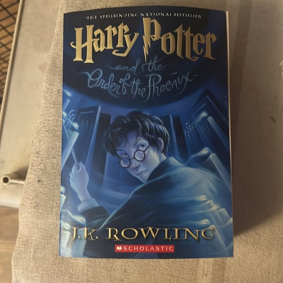 Harry Potter Book Series’s - Picture 6 of 8